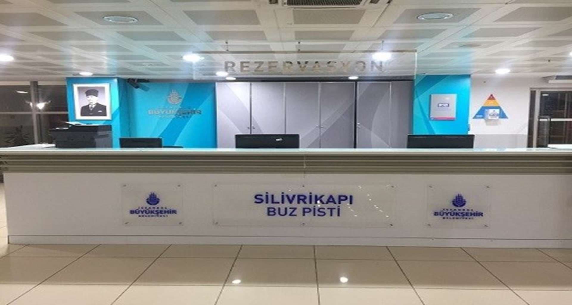 İBB Silivrikapı Buz Pisti — view 3