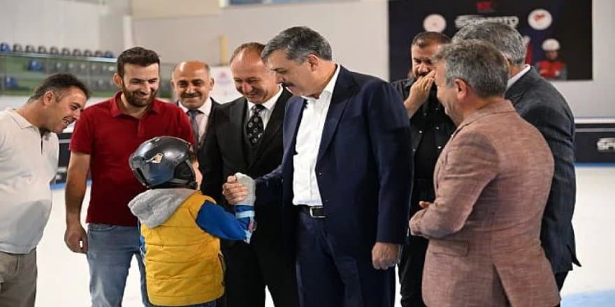 Yakutiye 3000'lik ve 500'lük Buz Pisti — görünüm 2